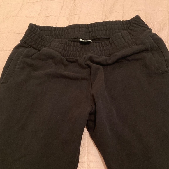 Aerie Offline Black Women's Jogger Pants - Picture 3 of 5